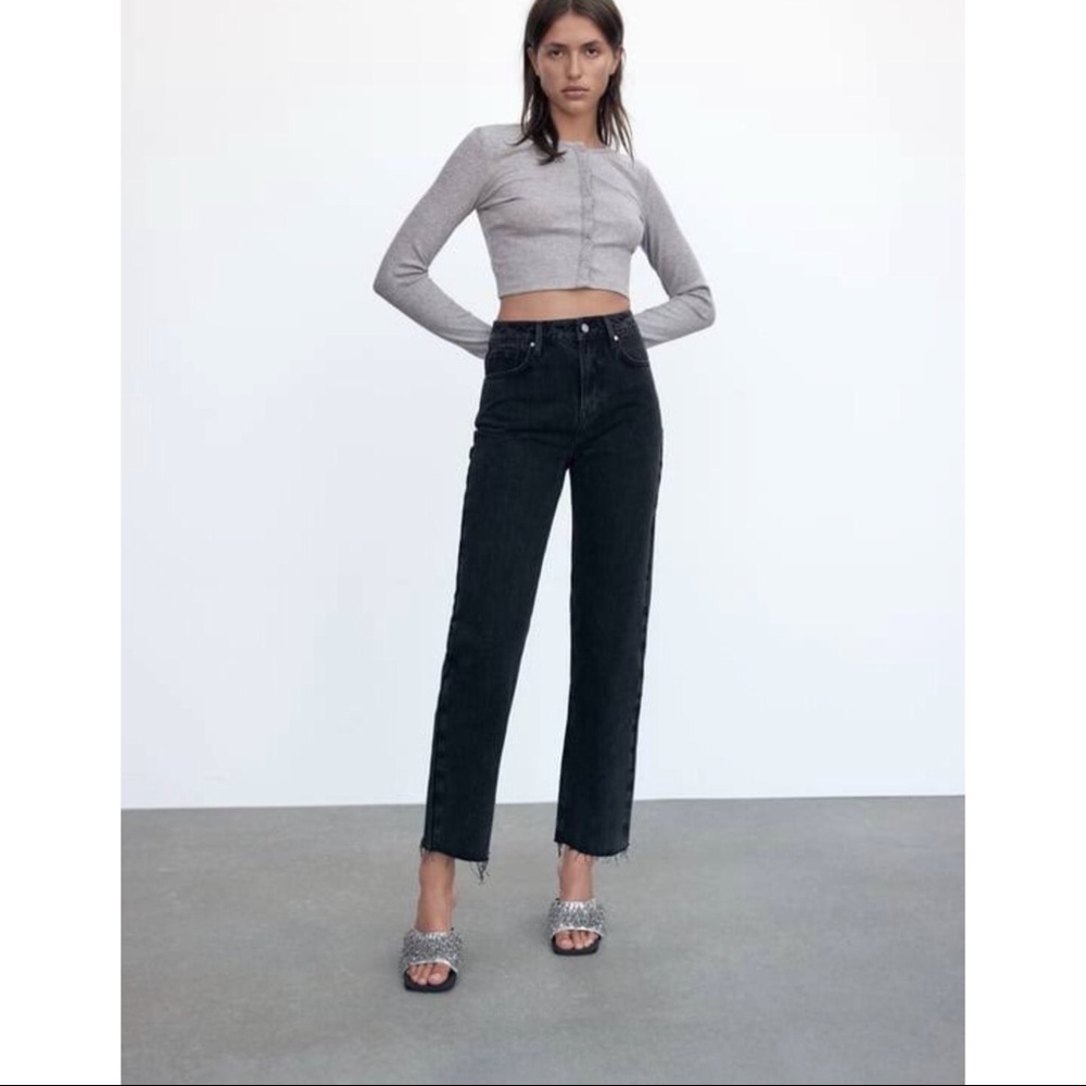 Zara Women’s Hi-Rise Straight Leg Ankle Jeans